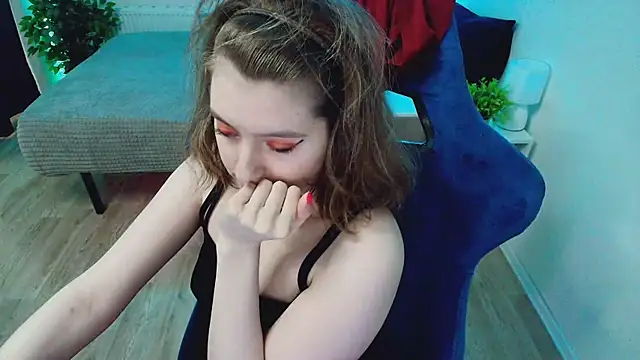 Chatroom XXX en direct de CranberryHot