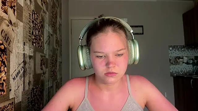 HellyRay live XXX chat