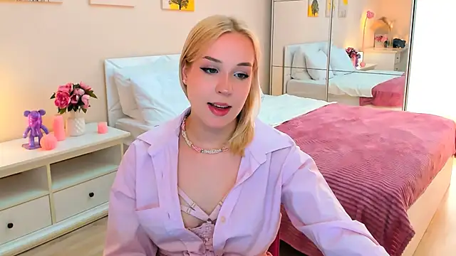 serene_land's Live XXX Chat