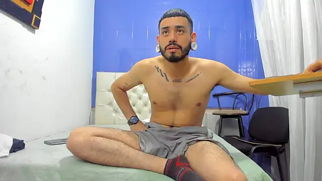 BrunoCarzon's Live XXX Chat