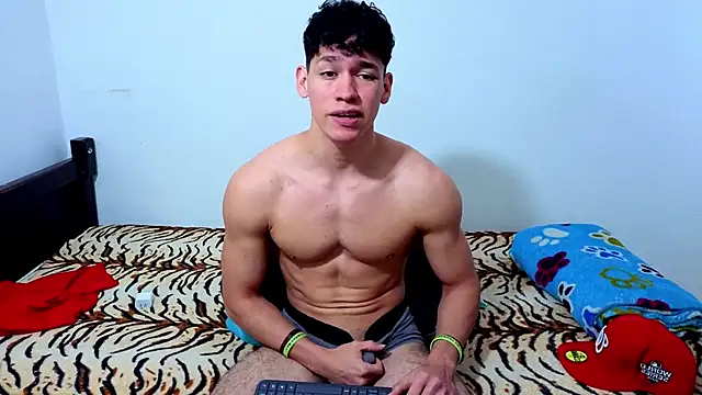 Chatroom XXX en direct de Luke_Muscle