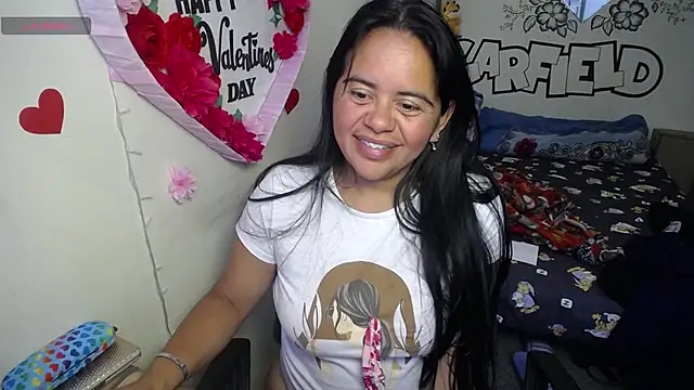 Chatroom XXX en direct de Miss__kendra_