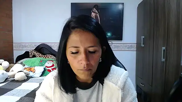 Chatroom XXX en direct de sharoon_cheerry