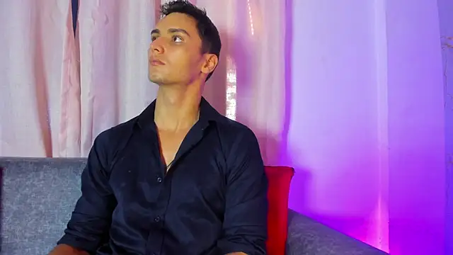 andrewevans46's Live XXX Chat