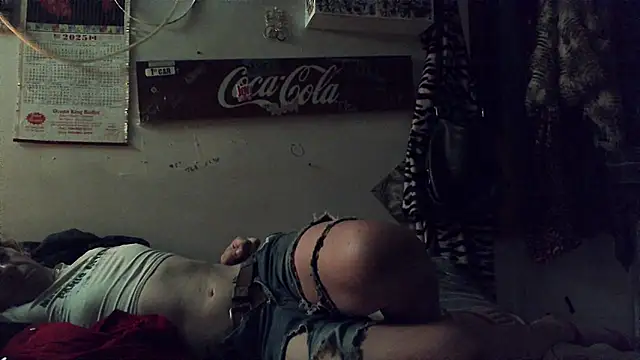 VanillaSnowcones' Webcam Show