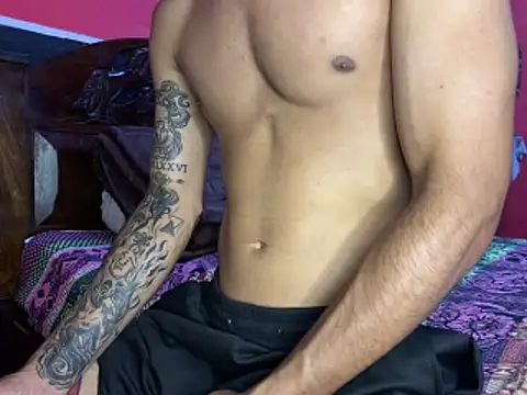 Chat XXX Live tanned_boy