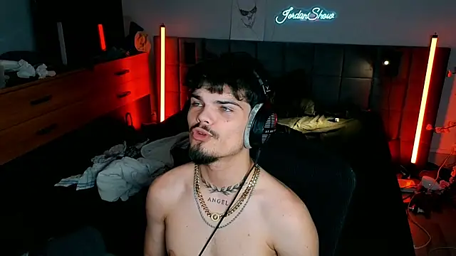 Chat XXX en directo de JordanShow