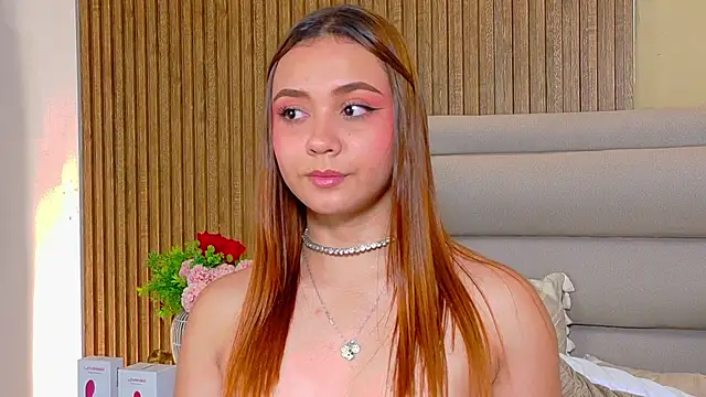 LondraBlush live XXX chat