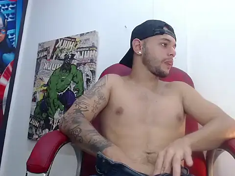 Brian_Adler Chat XXX in diretta