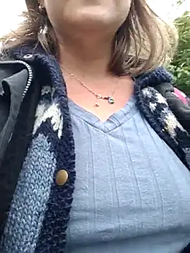 Živý XXX chat SwedishJennifer