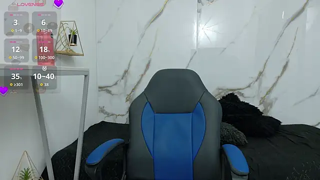 Chat +18 de Lindsey8 ao vivo