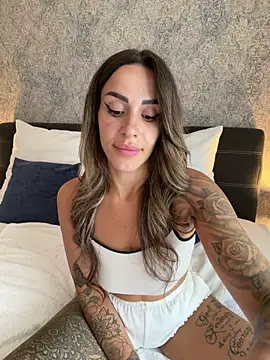-Alisa Chat XXX live