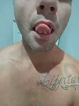 Giricotta Chat XXX live