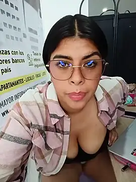 SOFIA-11_ – Naživo XXX chat