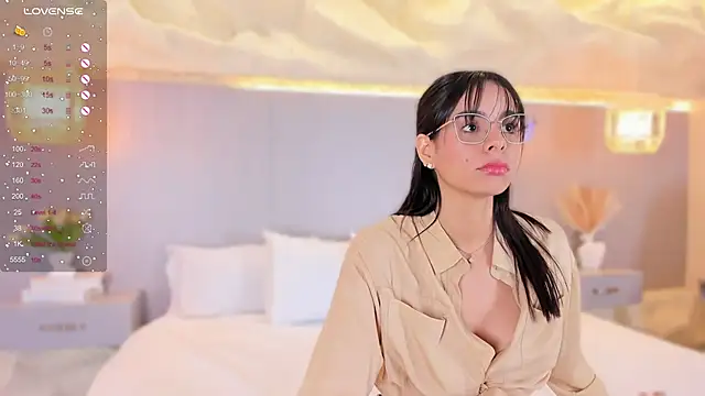 แชท XXX สดของ AnahinClar