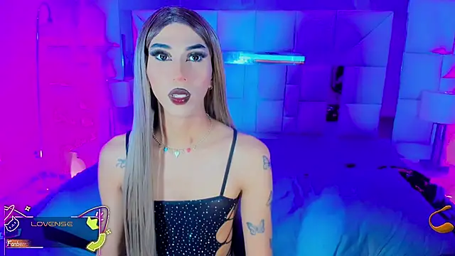 Lecsis_Lincy Chat XXX in diretta