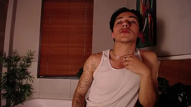 XXX chat uživo modela Andy_Joy_