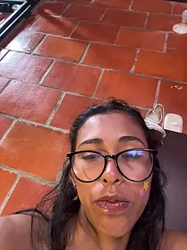 Emma__cumlovee's Live XXX Chat