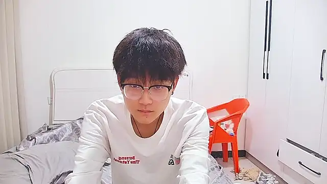 KK-cuteboy Chat XXX in diretta
