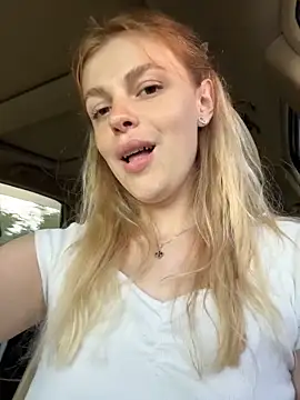 دردشة HarrietDart الجنسية المباشرة