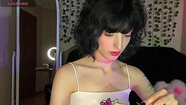 mistyverse's Live XXX Chat