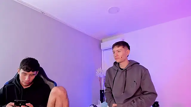 Handsomeboyss19: вебкам-шоу