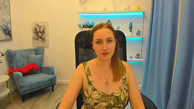 CaseyTerini's Live XXX Chat