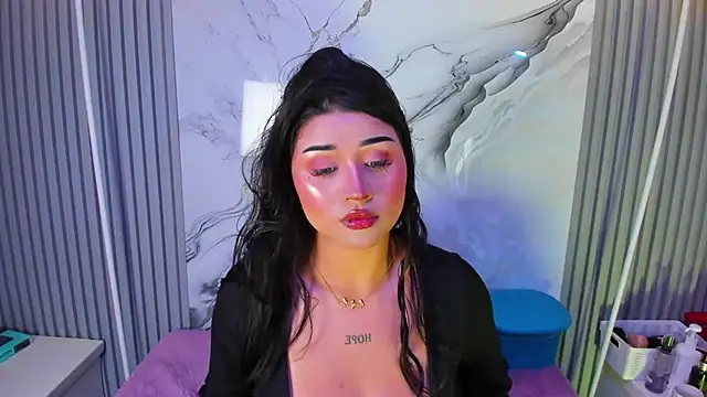 Chat +18 de venusowen_ ao vivo