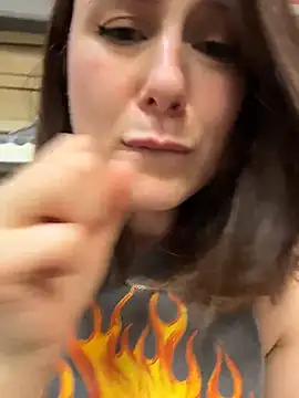 צ'אט XXX בשידור חי של Dina_Tease