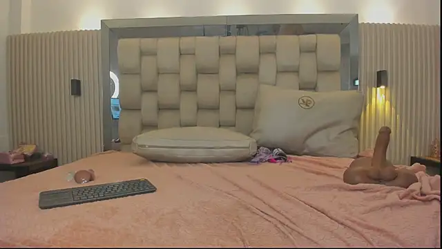 noah_pariss Chat XXX live