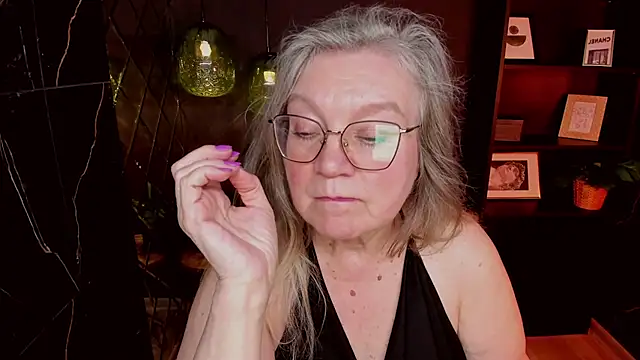 NataliMellow's Live XXX Chat