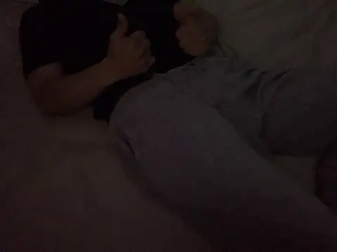 Show modela akito_elm2 na web-kameri