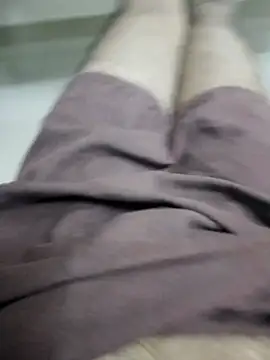 Chat +18 de Tamilrojanew ao vivo