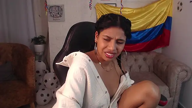 luna_sweet_tk's Live XXX Chat