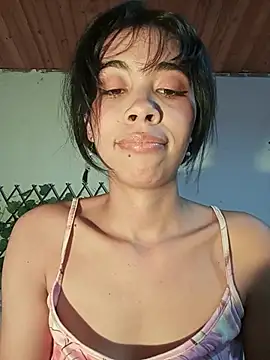 Živý XXX chat Dolli_virginpussy
