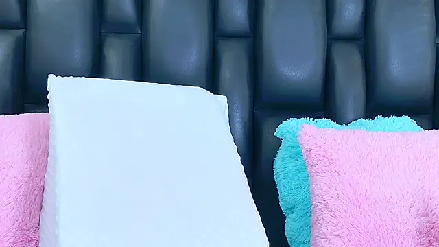 DahianaMossのライブXXXチャット