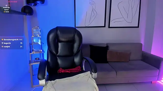 Chat +18 de MorganHicks ao vivo