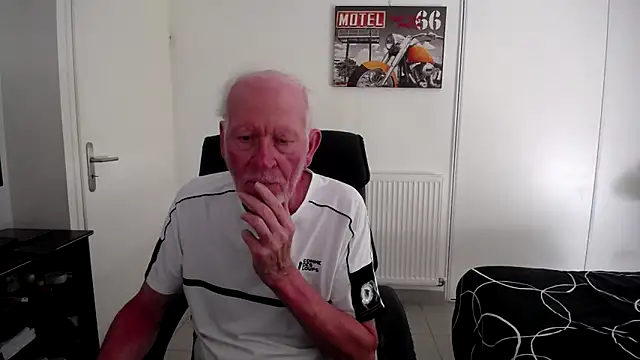 jimmy73490 – Live XXX-chat