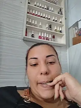 RuivaGiMisteriosa's Live XXX Chat