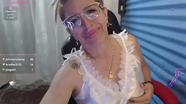 Chayla_Ruiz Chat XXX live
