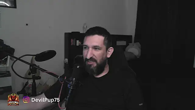 Chat XXX en directo de DevilPup75_