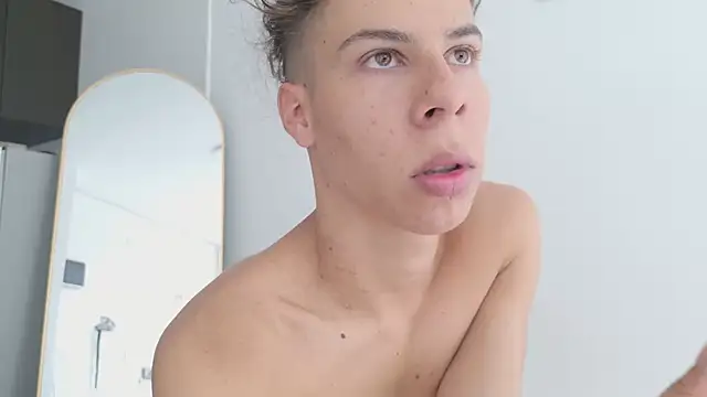 grey___27 Chat XXX in diretta