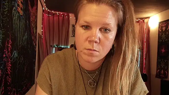 CallMeMarian Live XXX chat