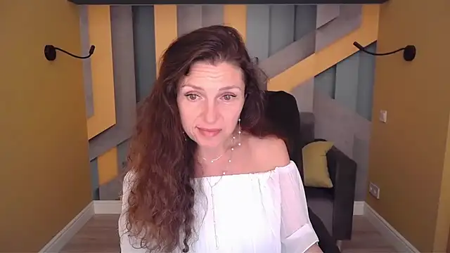 EllaLong: απευθείας συνομιλία ΧΧΧ