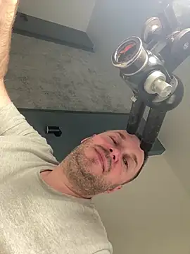 XXX chat uživo modela DorianJeday