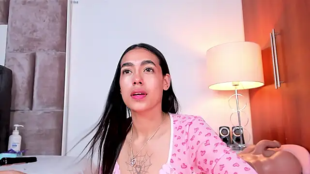 دردشة Nia_Bunny الجنسية المباشرة