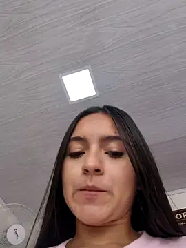 Živý XXX chat DulceCaroX