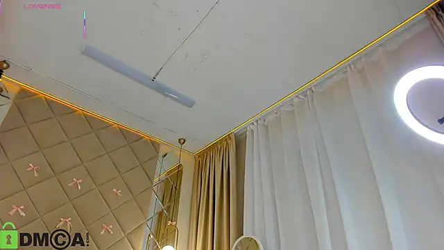KiittieX's Live XXX Chat