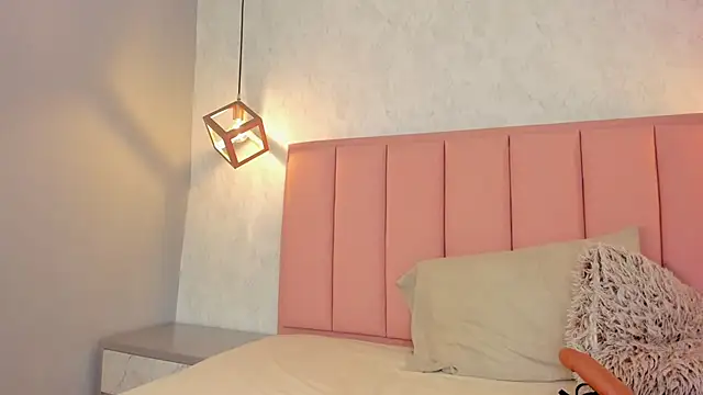 Chat XXX en directo de SUNNYCYRUS