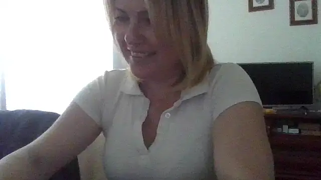 Chat XXX en directo de ElenaLove888